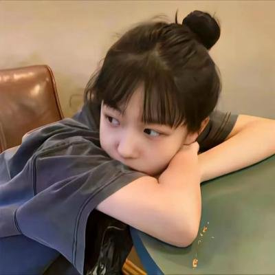 三女性封面